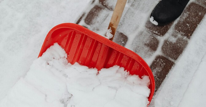 3 Simple Exercises for Snow Shoveling Safety