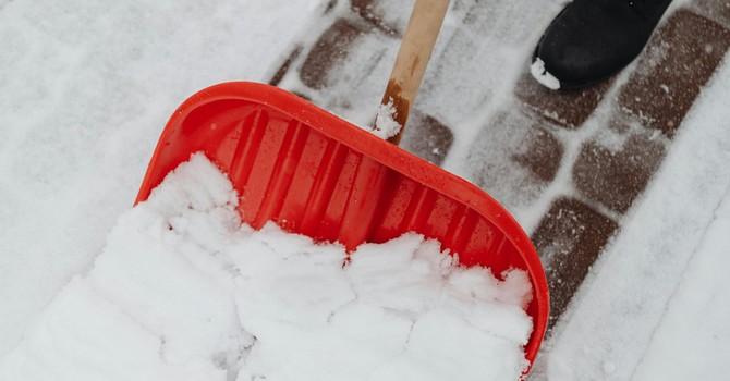 3 Simple Exercises for Snow Shoveling Safety